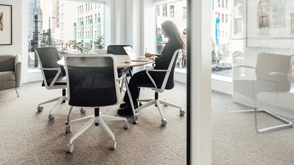Prefer Conference Armchair