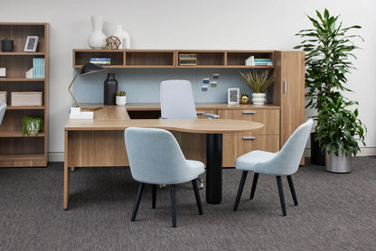 AMQ Embank Desk