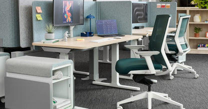 AMQ Cluvo Height-Adjustable Desk