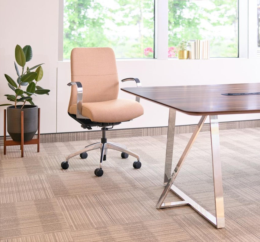 HB Task Chair